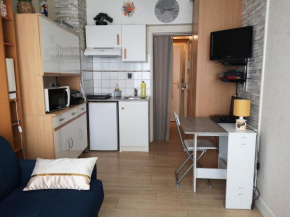 Studette meublée, Ranelagh Paris 16e